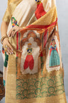 A detailed close-up of the royal court scene on the pallu of the Vanya Sarees saree, featuring intricate Kathputli (puppet) art.